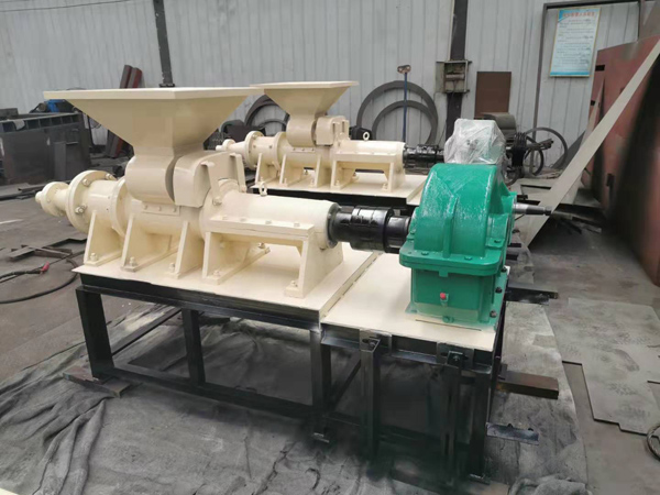 ����̿�ư��C